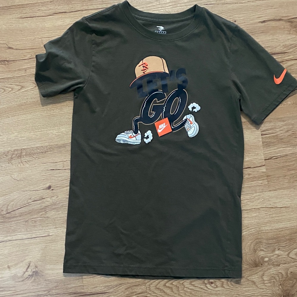 Nike Dark Olive Graphic 'GO' Running Character Tee XL BOYS